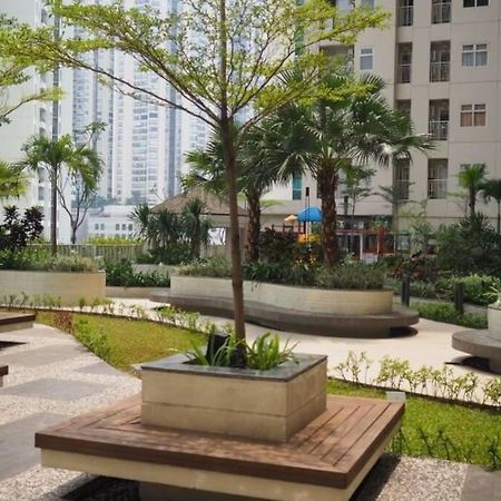 1 Bedroom Apartment Near Central Park Mall Джакарта Екстер'єр фото